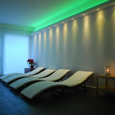 Elbele Garni Aparthotel Folgaria