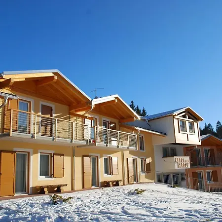 Elbele Garni Aparthotel Folgaria
